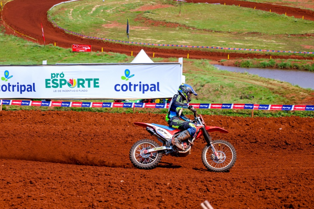 Adrenalina e velocidade marcam a 4ª etapa do Velocross